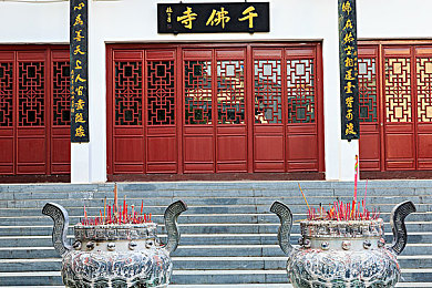 OPPO黄色软件:OPPO应用商店现违规内容,用户安全引热议-2